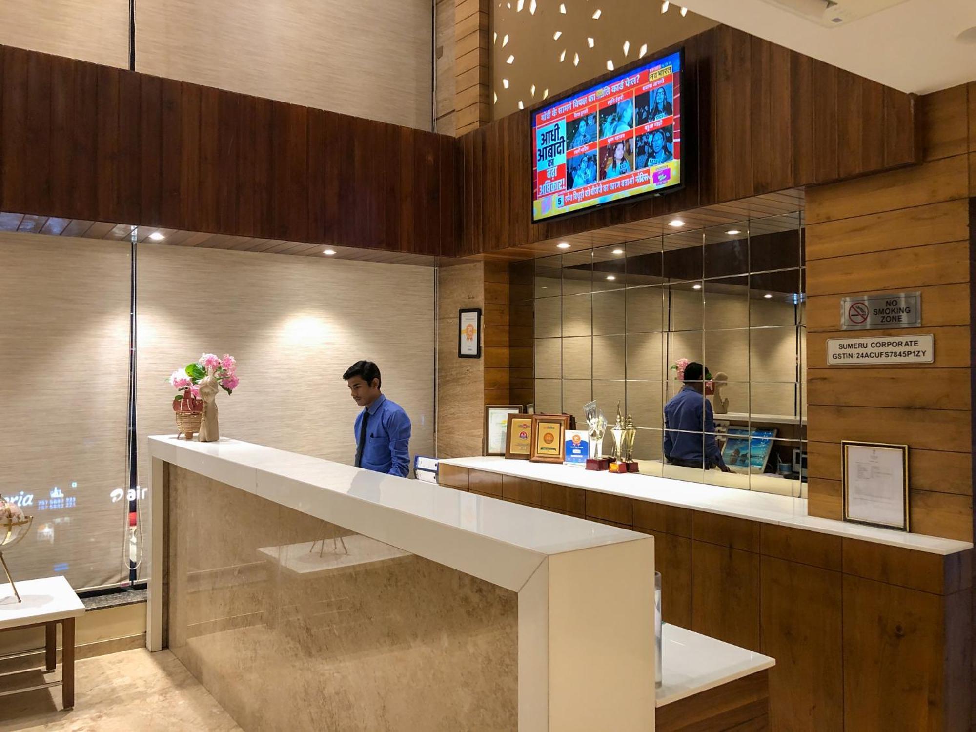 Hotel Virgo Sumeru Bhavnagar Εξωτερικό φωτογραφία