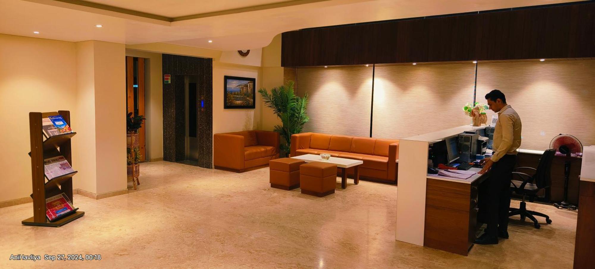 Hotel Virgo Sumeru Bhavnagar Εξωτερικό φωτογραφία
